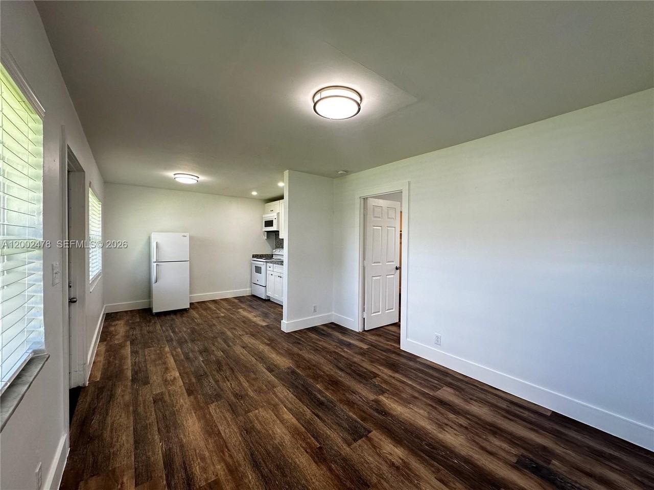 2321 Madison St #6 - Photo 7 of 22