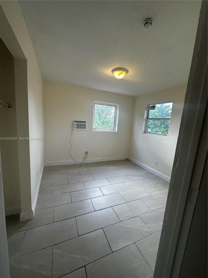 11862 Sw 212th St #11862 - Photo 2 of 24