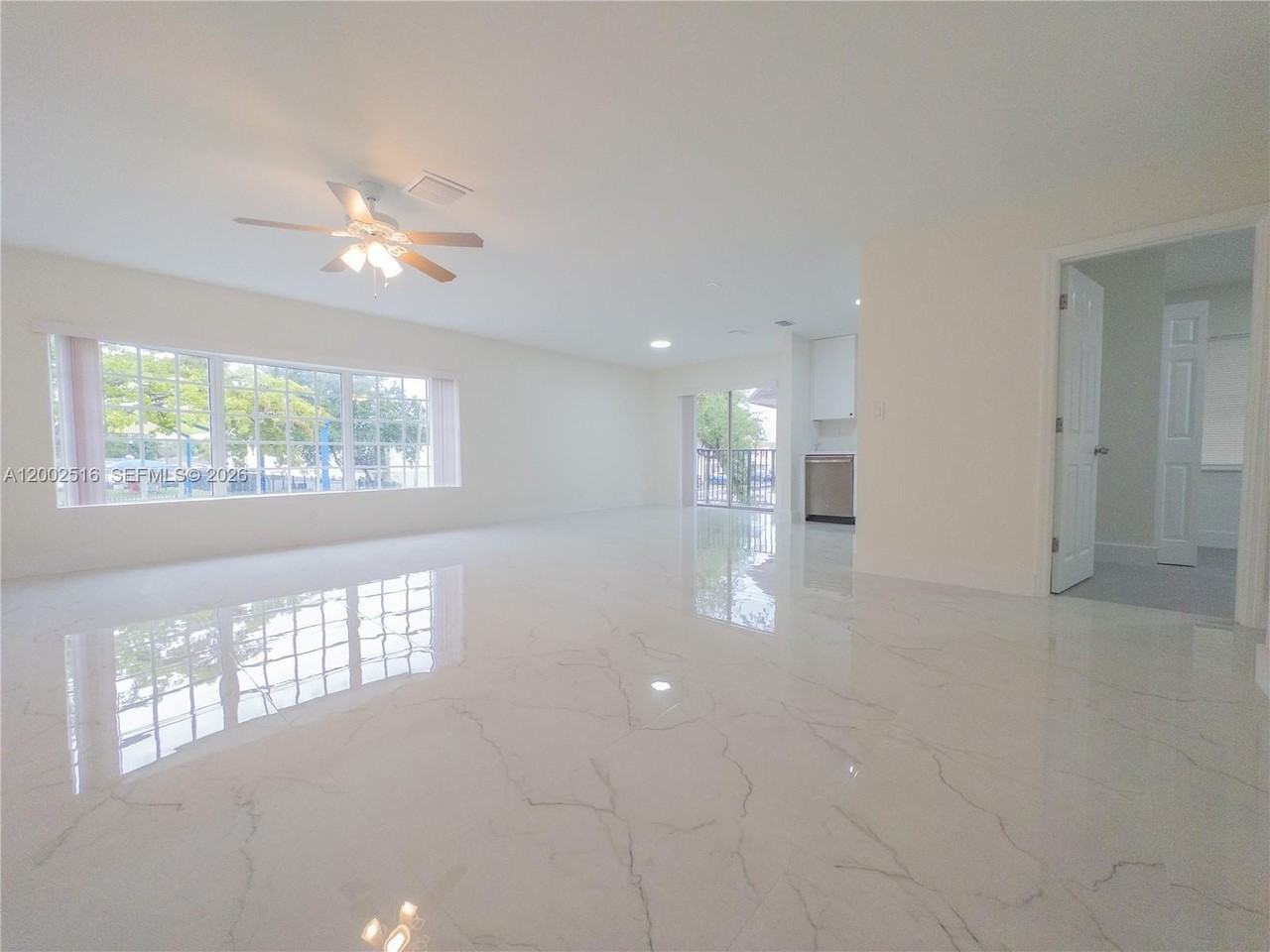 5400 Nw 18th St #3N - Photo 2 of 36