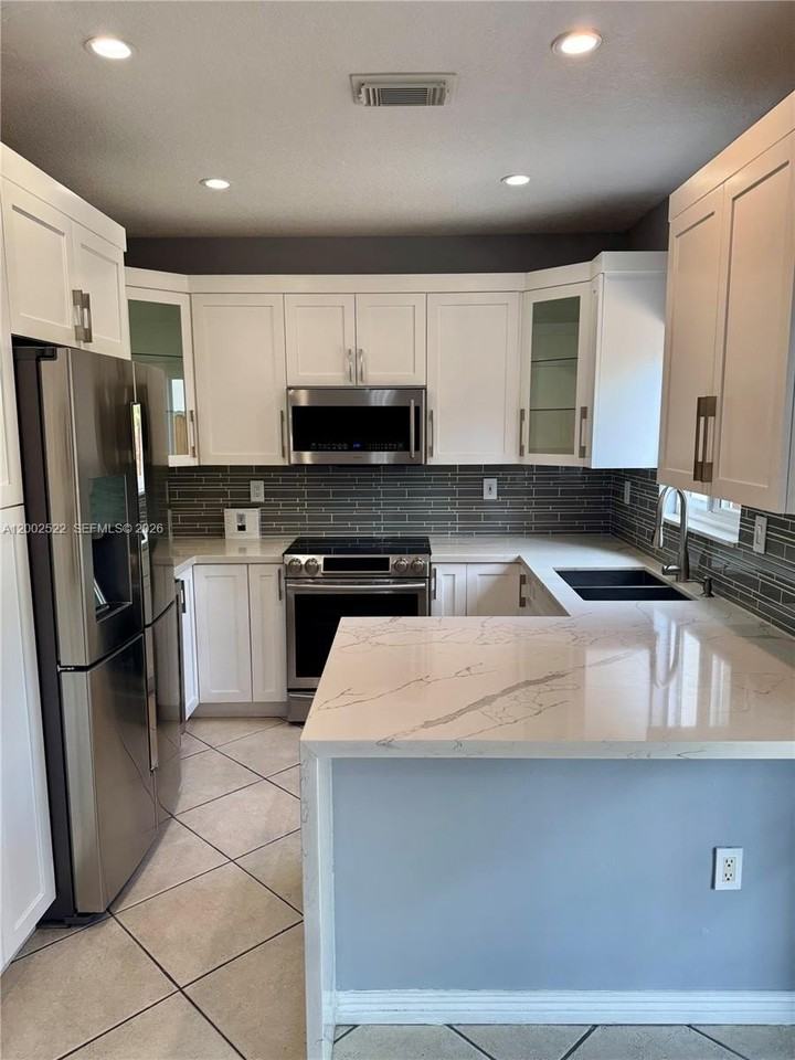 3891 Sw 146th Ct #14 - Photo 7 of 22