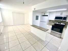 featured image of 850 Sw 74th Ter #1