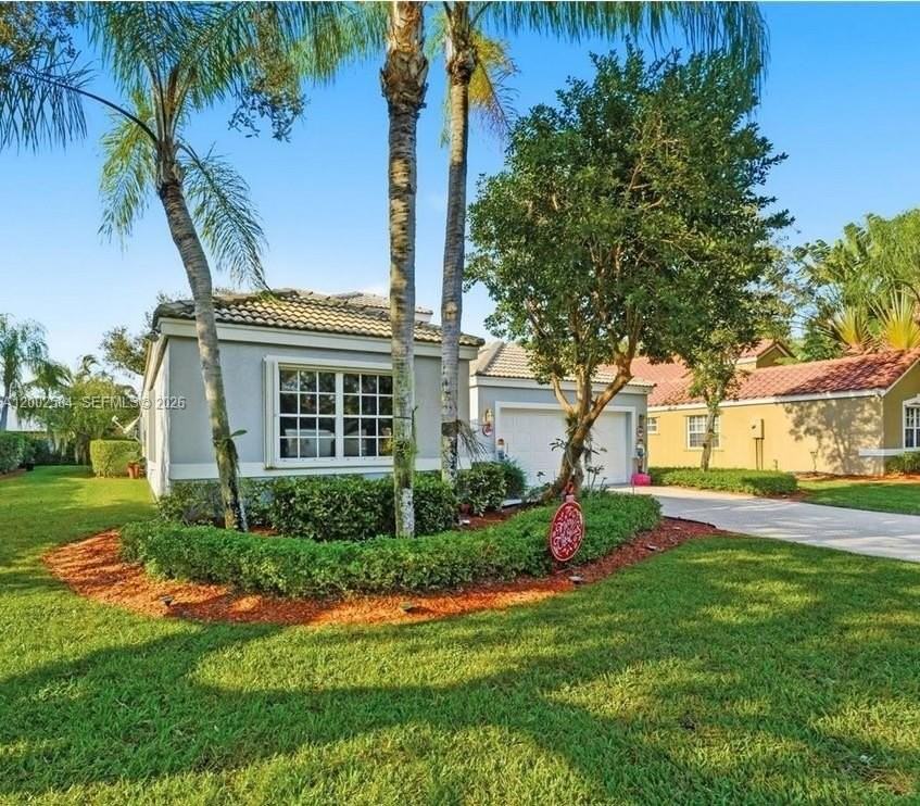 2019 Cove Ln - Photo 2 of 7