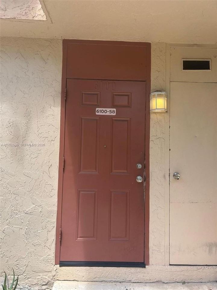 5966 Sw 68th St #109