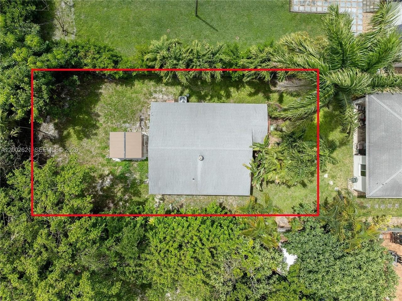 2456 Jackson St #1 - Photo 3 of 28