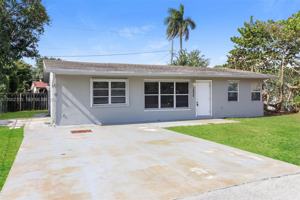 featured image of 1425 Ne 29th St