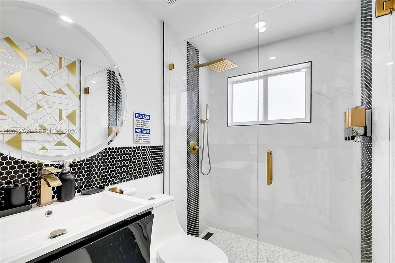 301 Sw 30th Ct - Photo 5 of 31