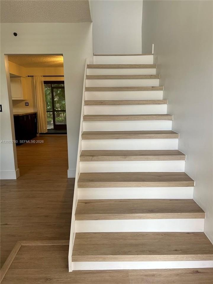 10 Laredo Pl #NA - Photo 5 of 13