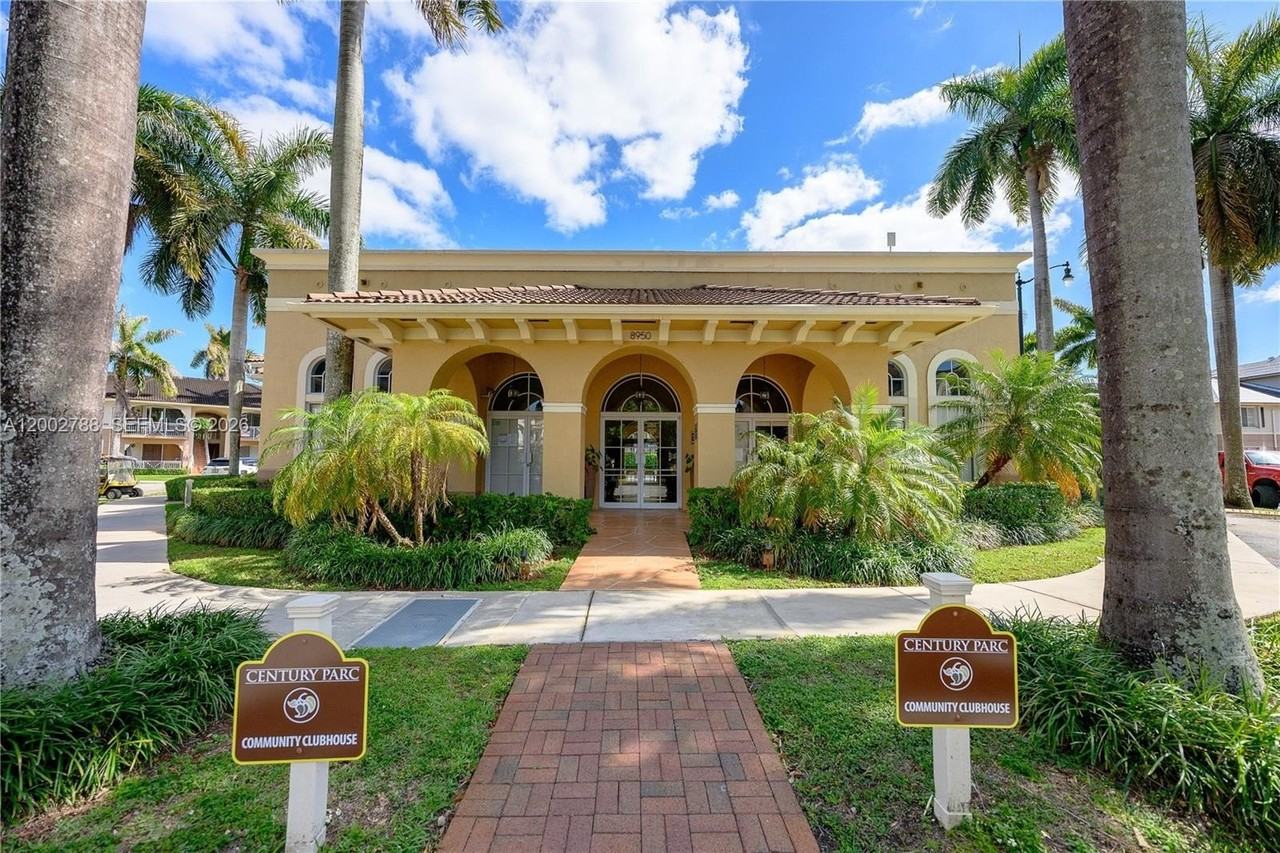 8964 W Flagler St #206 - Photo 6 of 36