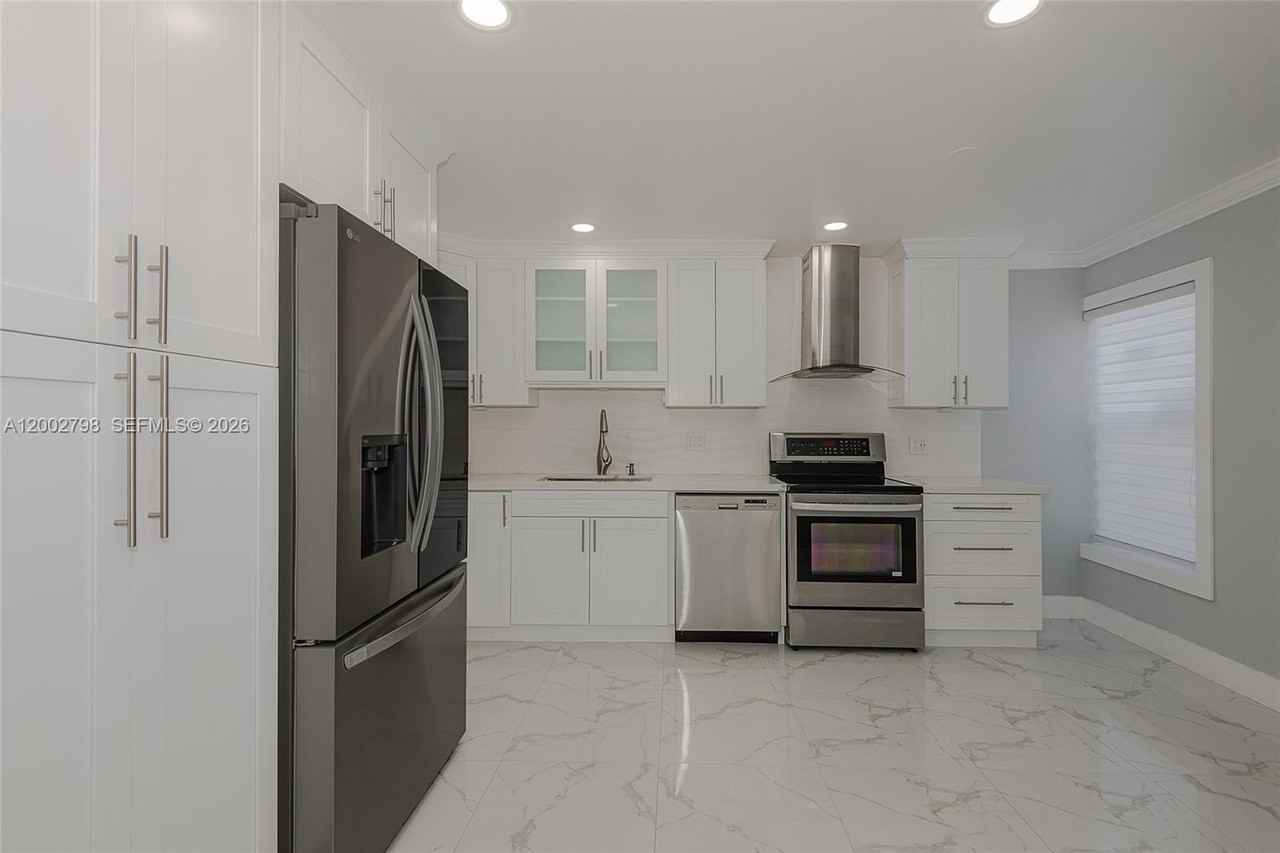 6325 Sw 138th Ct #6325-1 - Photo 3 of 23