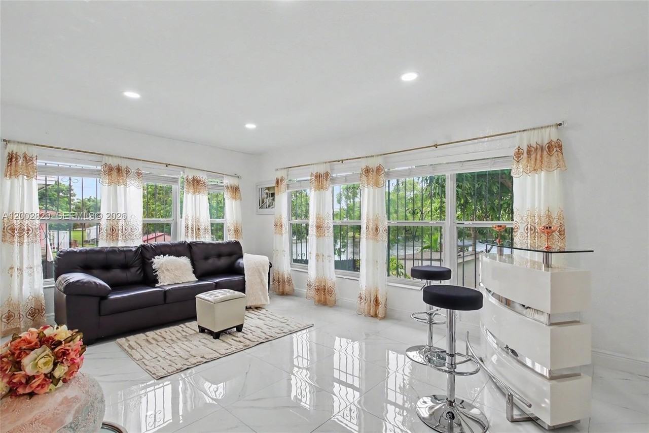 2145 Nw 133rd St #2145 - Photo 4 of 48