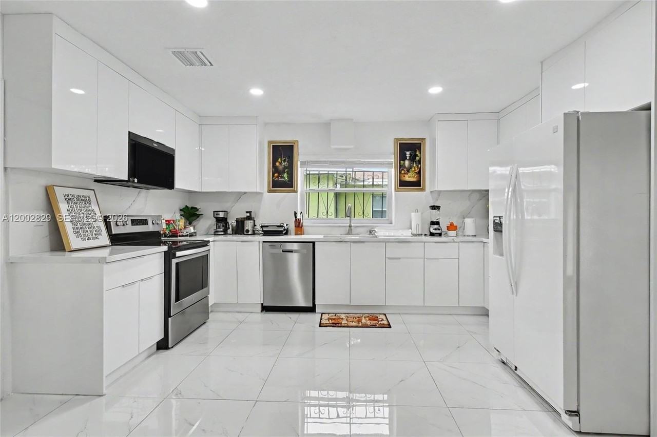 2145 Nw 133rd St #2145 - Photo 7 of 48