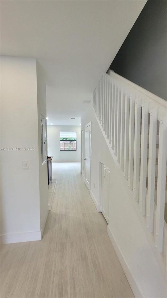 14708 Sw 181st Ter #0 - Photo 6 of 21
