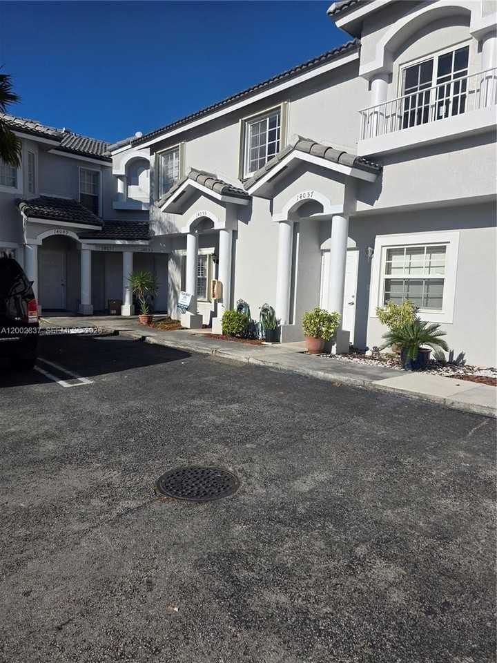 14055 Sw 120th Ct #5-18