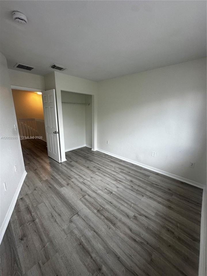 26323 Sw 135th Pl #26323 - Photo 5 of 40