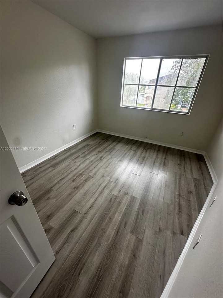 26323 Sw 135th Pl #26323 - Photo 6 of 40