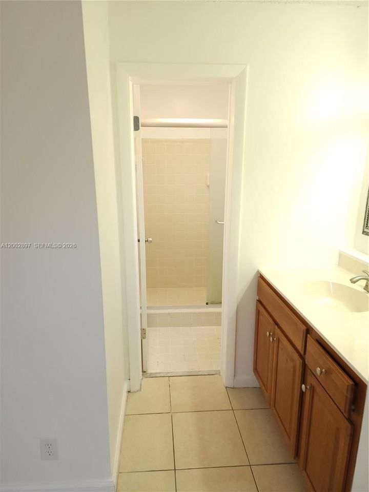 4505 Treehouse Ln #8H - Photo 7 of 29