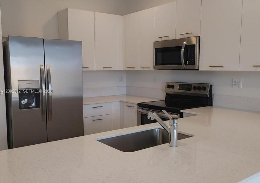 2353 Nw 122nd Ter #0 - Photo 4 of 44