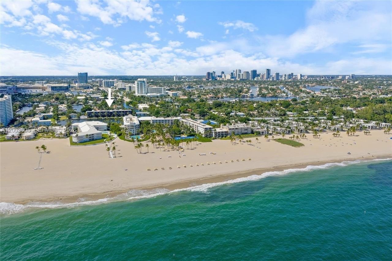 1800 S Ocean Dr #406 - Photo 2 of 33