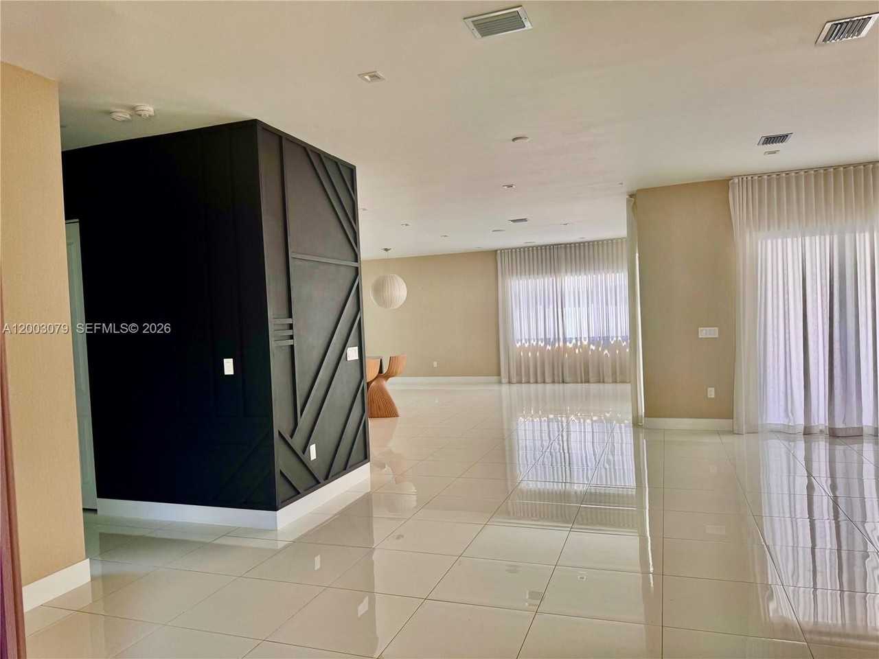 8108 Nw 48th Ter #8108 - Photo 4 of 28