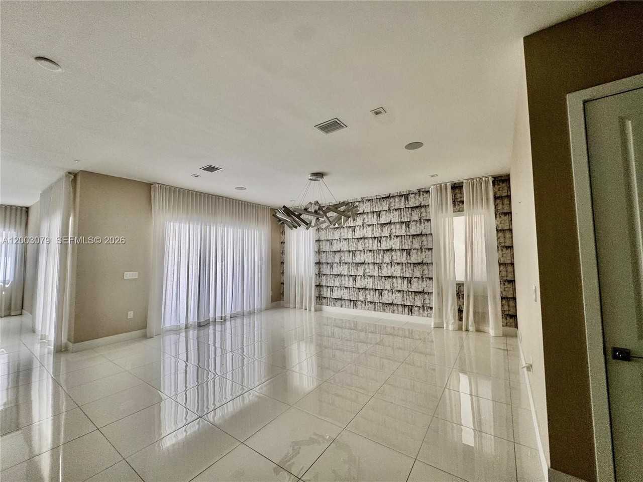 8108 Nw 48th Ter #8108 - Photo 6 of 28