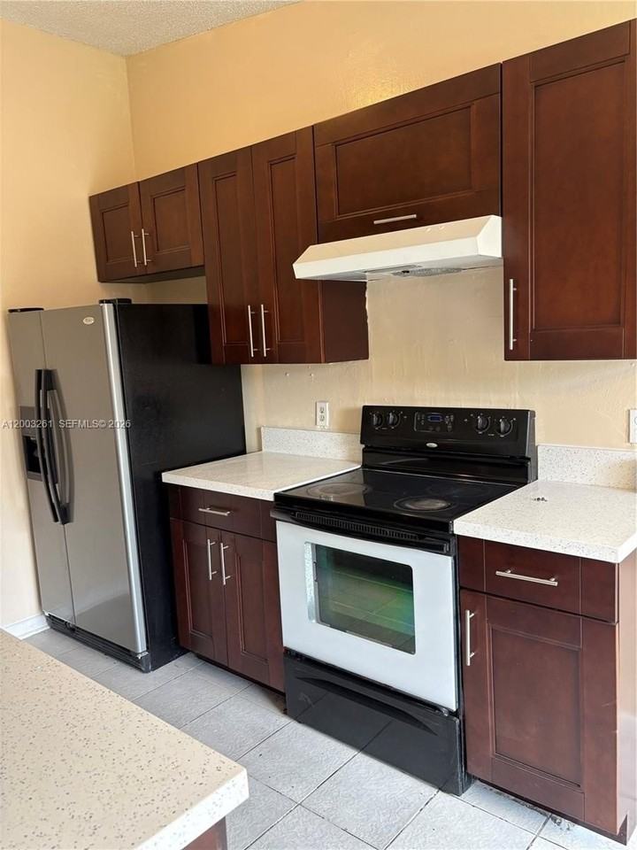 2742 Nw 199th Ter #0 - Photo 2 of 15