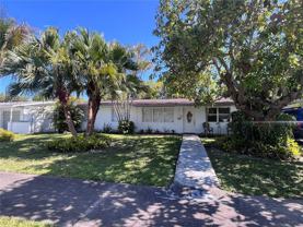 9840 Sw 165th Ter - Photo 1 of 1