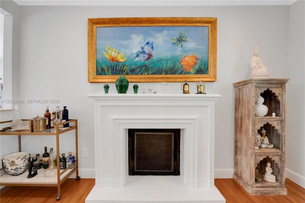 1524 Siena Ave - Photo 6 of 39