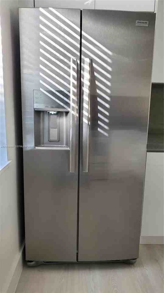 215 Zamora Ave #3 - Photo 6 of 23