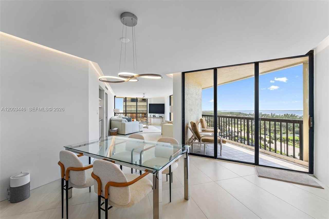 9500 S Ocean Dr #1110 - Photo 4 of 29