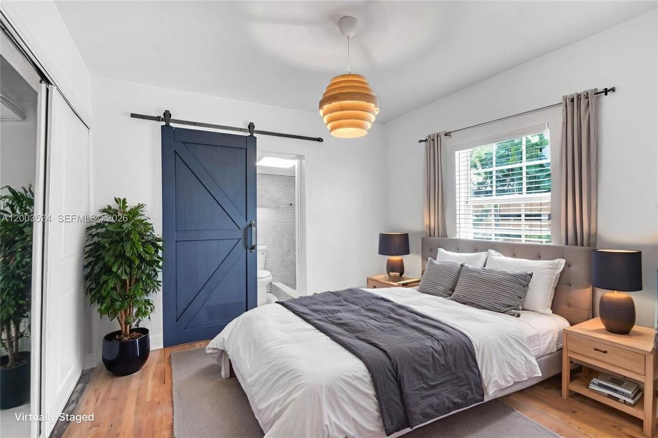 10 Century Ln - Photo 2 of 21