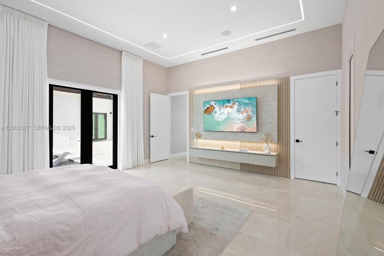 80 Nw 129th Ave #0 - Photo 6 of 16