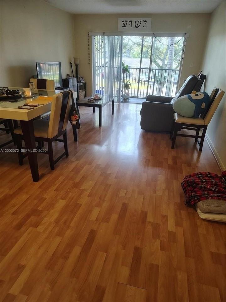 7501 Nw 16th St #3207 - Photo 2 of 11