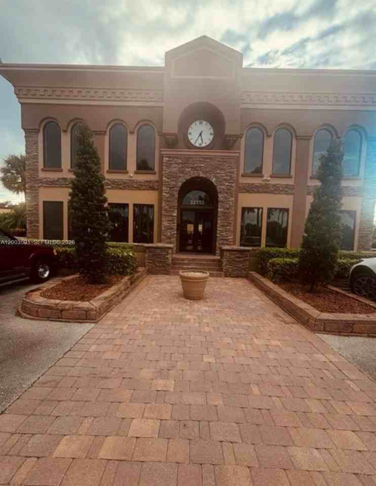 12149 Quilting Ln - Photo 3 of 22