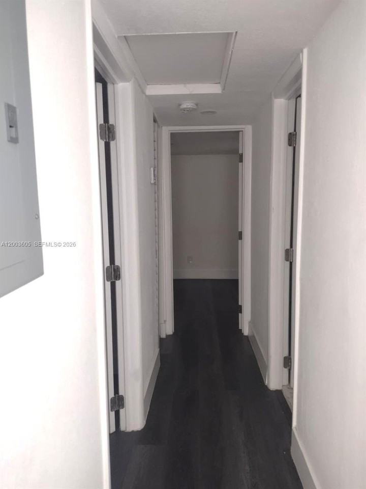 2971 Nw 132nd Ter #B - Photo 6 of 9