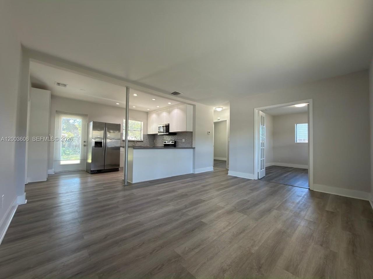 1325 Nw 11th Ct - Photo 2 of 26