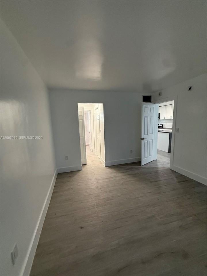 200 Galen Dr #111 - Photo 6 of 21