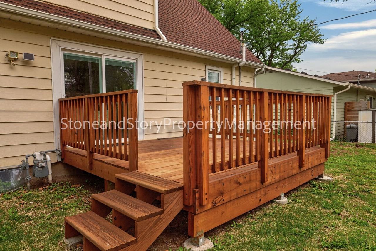 3125 Sw Mulvane St - Photo 6 of 26