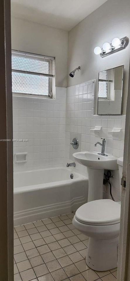 345 Ne 80th Ter #134 - Photo 4 of 5
