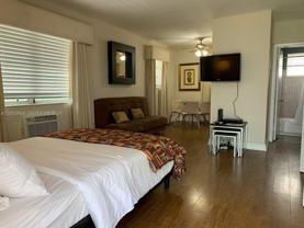 740 Michigan Ave #10 - Photo 1 of 1