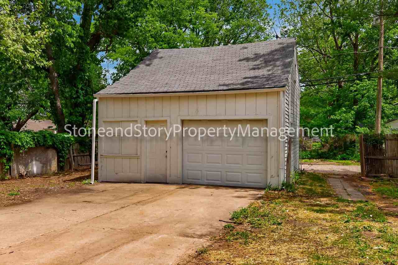 724 Ne Wabash Ave - Photo 4 of 28