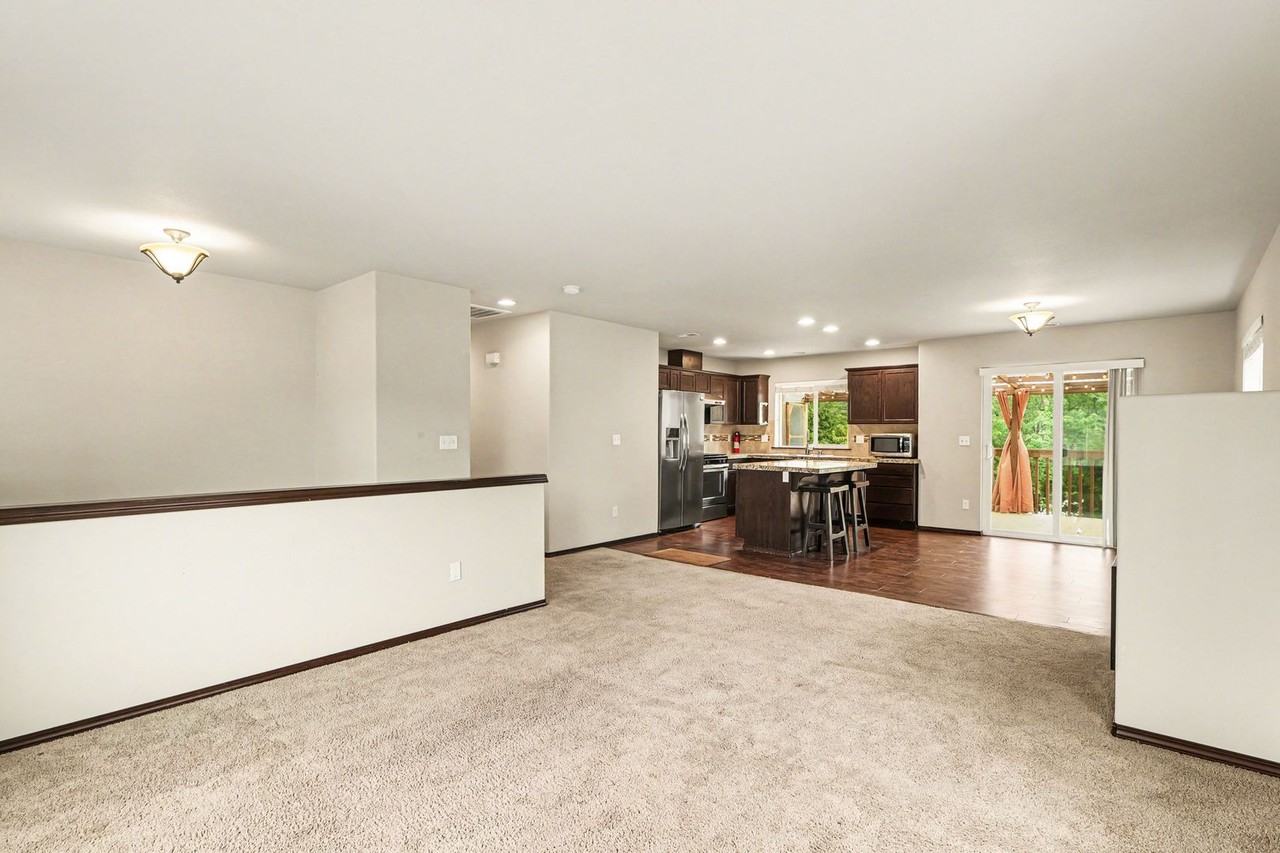 29 112th St Se - Photo 3 of 22