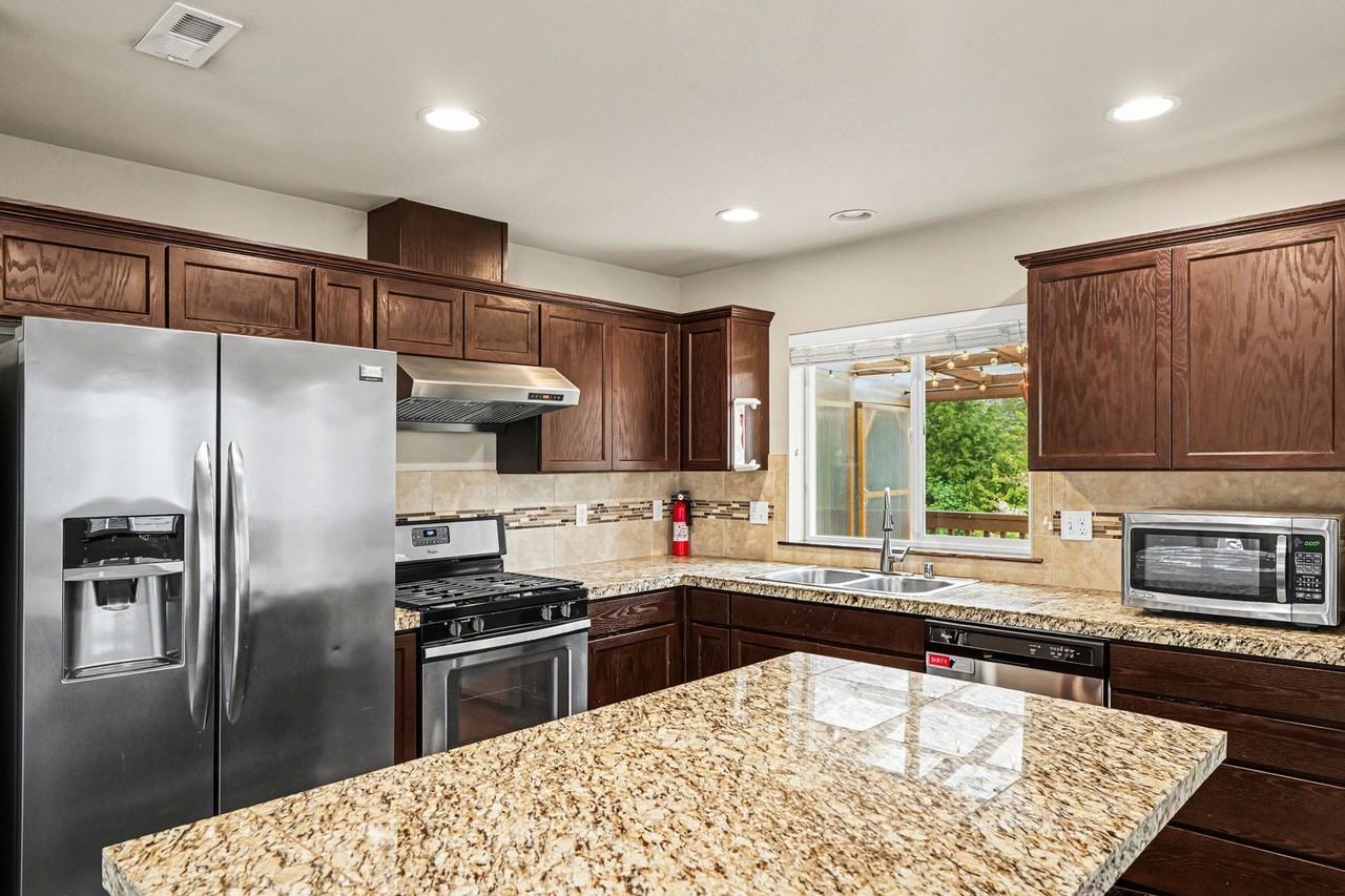 29 112th St Se - Photo 6 of 22