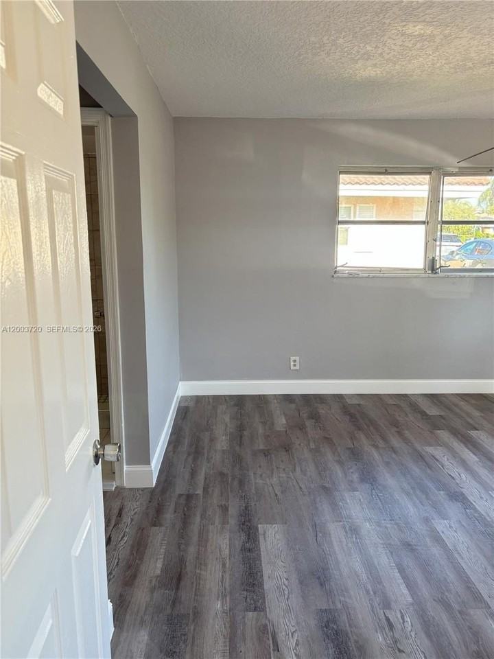 8444 Nw 23rd Mnr #W - Photo 3 of 25