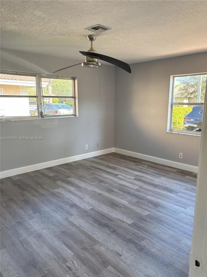 8444 Nw 23rd Mnr #W - Photo 4 of 25