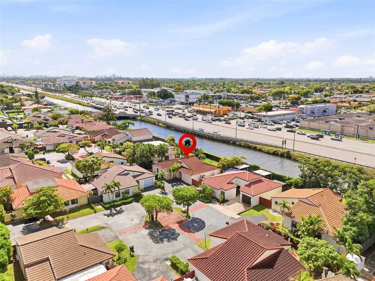 631 Sw 88th Ct - Photo 2 of 28