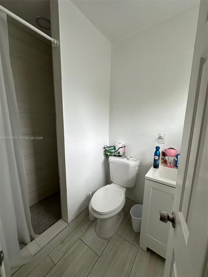 1115 S Federal Hwy #3 - Photo 6 of 13