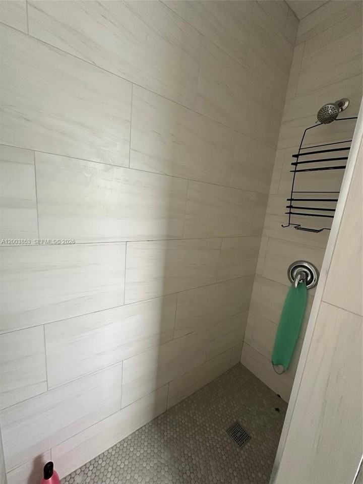 1115 S Federal Hwy #3 - Photo 7 of 13