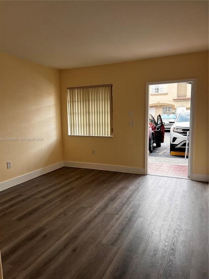 8000 W 28th Ct #107 - Photo 5 of 25