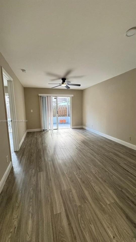 12153 Nw 36th Pl #2L - Photo 5 of 20
