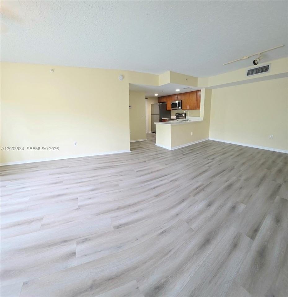 5051 Wiles Rd #201 - Photo 3 of 43
